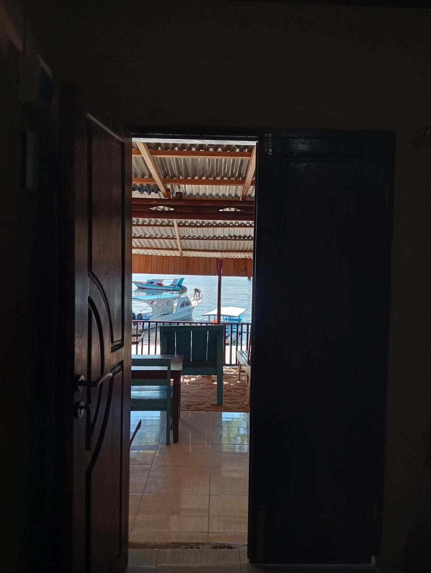 Mamalis Homestay 美娜多 外观 照片