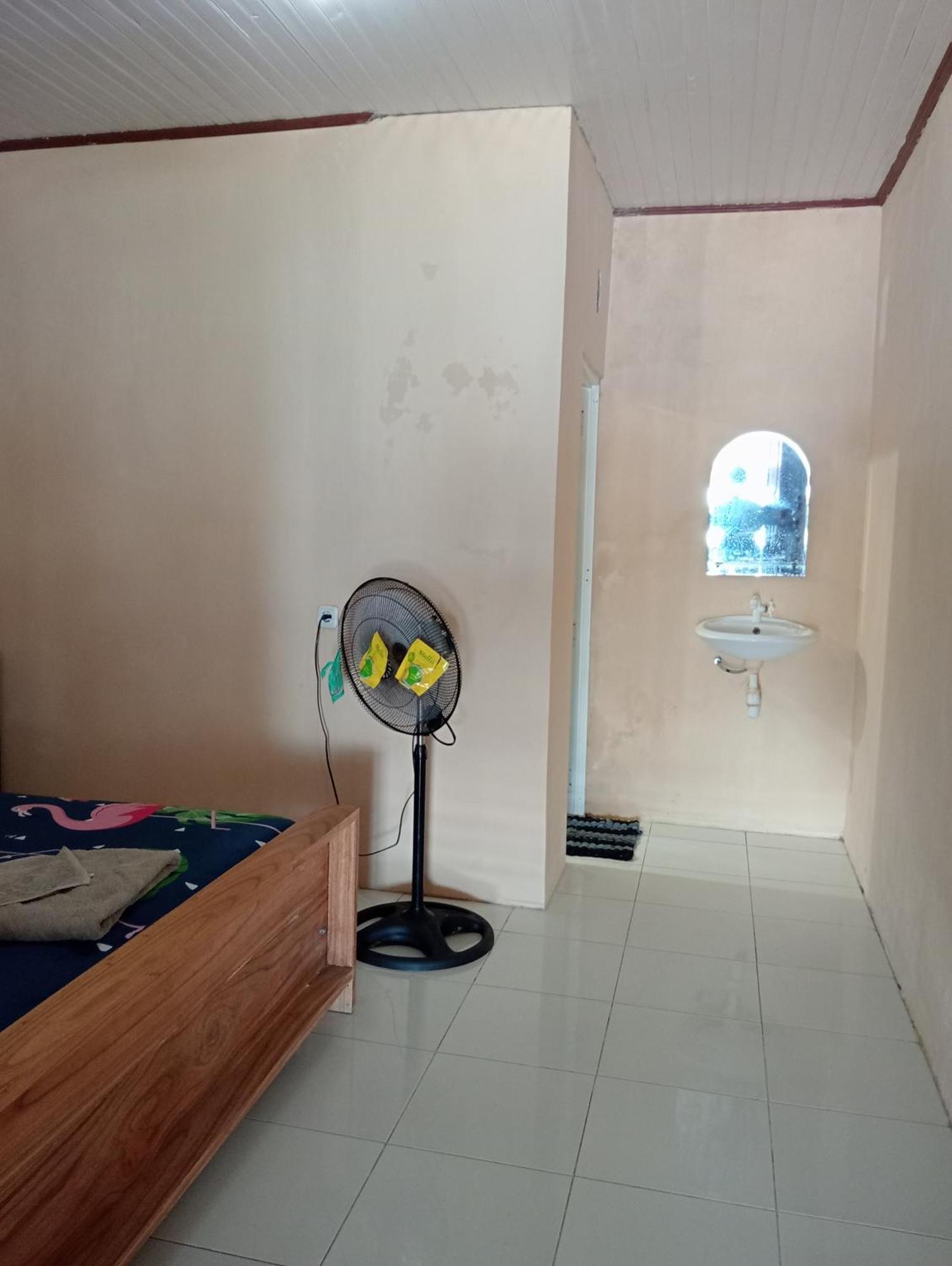 Mamalis Homestay 美娜多 外观 照片